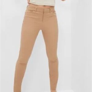 GAP Tan Ankle Cropped Pants
